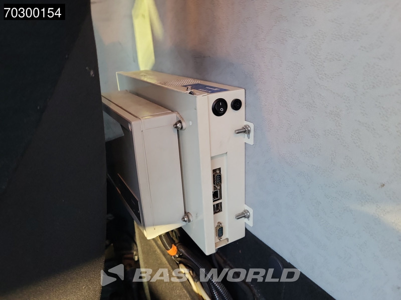 Грузовик-цистерна для транспортировки топлива Mercedes-Benz Antos 1824 4X2 13500ltr Fuel tanker 4 comparments ADR Automatic Euro 6: фото 18