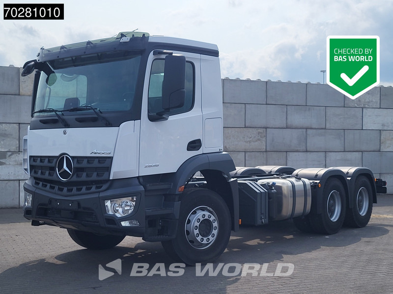 Mercedes-Benz Arocs 2636 6X4 Big-Axle Steelsuspension Euro 6 - Грузовик-шасси: фото 1 Mercedes-Benz Arocs 2636 6X4 Big-Axle Steelsuspension Euro 6 - Грузовик-шасси: фото 1