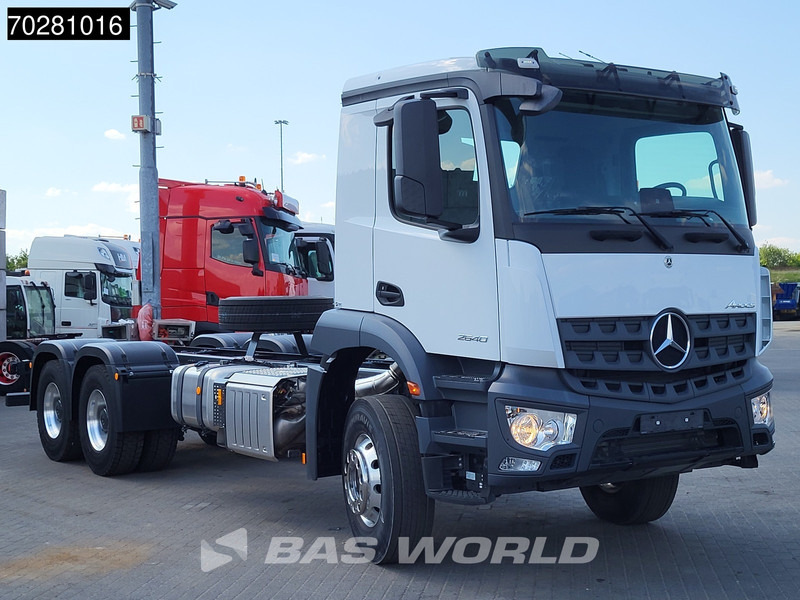 Mercedes-Benz Arocs 2640 6X4 NEW chassis Steel suspension Big-Axle Alcoa Automatic Euro 6 - Грузовик-шасси: фото 3 Mercedes-Benz Arocs 2640 6X4 NEW chassis Steel suspension Big-Axle Alcoa Automatic Euro 6 - Грузовик-шасси: фото 3