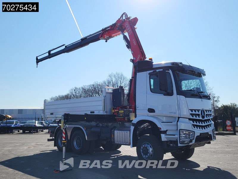 Mercedes-Benz Arocs 3348 6X6 NEW Fassi F255A.2.24 Kran Crane 3-way tipper Navi Euro 6 - Самосвал, Автоманипулятор: фото 5 Mercedes-Benz Arocs 3348 6X6 NEW Fassi F255A.2.24 Kran Crane 3-way tipper Navi Euro 6 - Самосвал, Автоманипулятор: фото 5