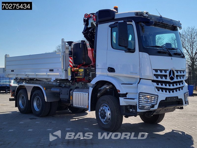 Mercedes-Benz Arocs 3348 6X6 NEW Fassi F255A.2.24 Kran Crane 3-way tipper Navi Euro 6 - Самосвал, Автоманипулятор: фото 2 Mercedes-Benz Arocs 3348 6X6 NEW Fassi F255A.2.24 Kran Crane 3-way tipper Navi Euro 6 - Самосвал, Автоманипулятор: фото 2