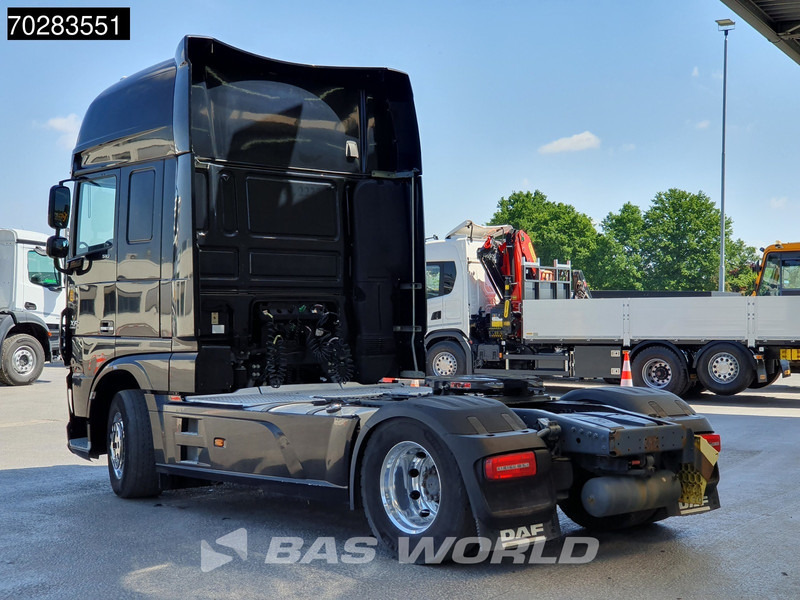 DAF XF 510 4X2 SSC Retarder 2x Tanks Alcoa's Standklima Leather - Тягач: фото 2 DAF XF 510 4X2 SSC Retarder 2x Tanks Alcoa's Standklima Leather - Тягач: фото 2