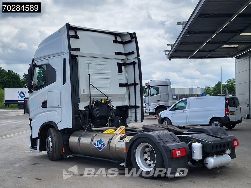 Iveco S-Way 460 4X2 LNG Mega Retarder 2x Tanks Navi - Тягач: фото 2 Iveco S-Way 460 4X2 LNG Mega Retarder 2x Tanks Navi - Тягач: фото 2