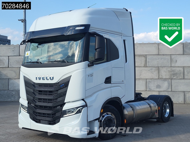 Тягач Iveco S-Way 460 S-Way 4X2 Retarder 2x LNG Tanks Navi ACC Alcoa's: фото 1