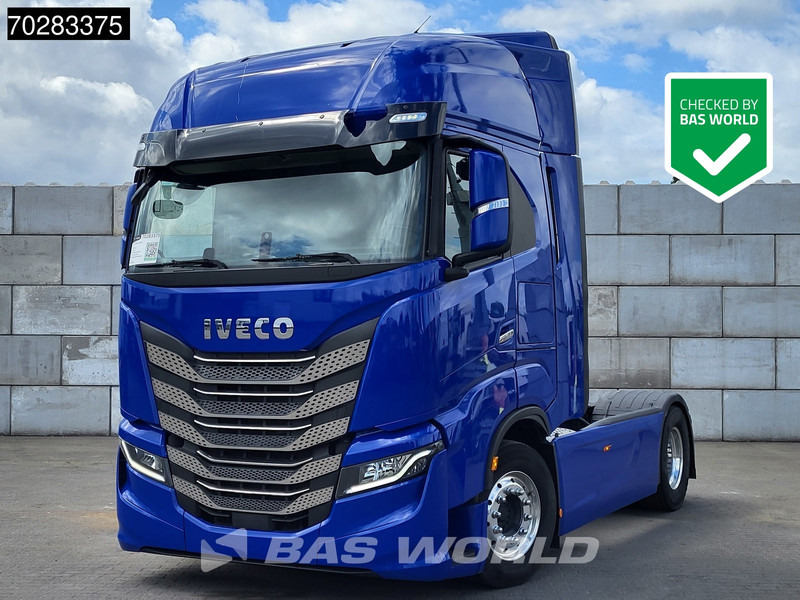Iveco S-Way 530 4X2 Retarder Standklima ACC Navi Alcoa's - Тягач: фото 1 Iveco S-Way 530 4X2 Retarder Standklima ACC Navi Alcoa's - Тягач: фото 1