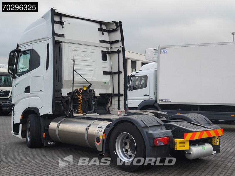 Iveco S-Way S-Way 4X2 LNG! Retarder 2X Tanks - Тягач: фото 3 Iveco S-Way S-Way 4X2 LNG! Retarder 2X Tanks - Тягач: фото 3