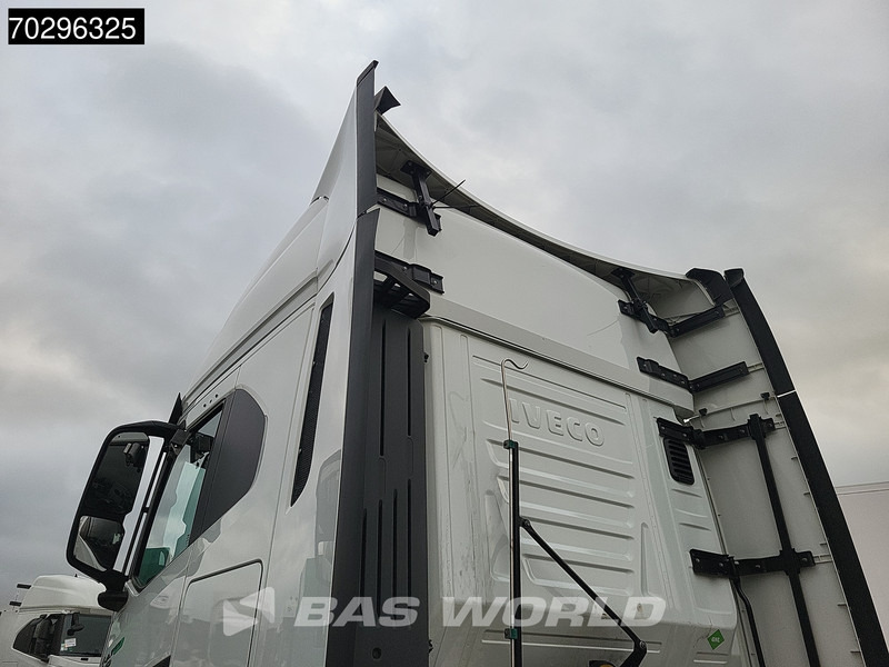 Iveco S-Way S-Way 4X2 LNG! Retarder 2X Tanks - Тягач: фото 5 Iveco S-Way S-Way 4X2 LNG! Retarder 2X Tanks - Тягач: фото 5