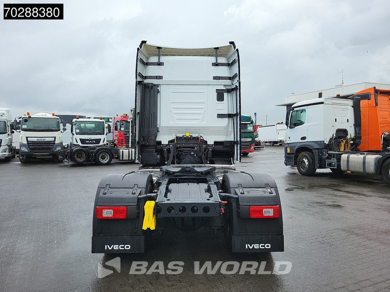 Новый Тягач Iveco S-way 580 4X2 NEW! 2x Tanks Navi ACC Standklima: фото 9