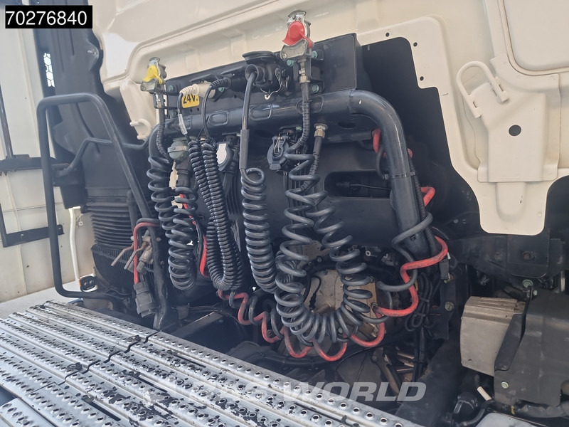 MAN TGX 18.460 4X2 XLX 2x Tanks Navi - Тягач: фото 5 MAN TGX 18.460 4X2 XLX 2x Tanks Navi - Тягач: фото 5