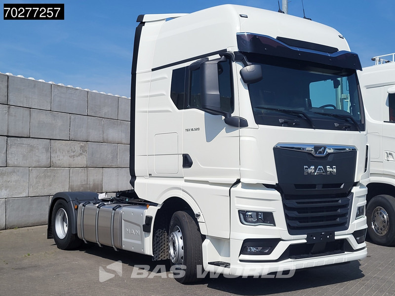 MAN TGX 18.520 4X2 NEW! GX Retarder 2x Tanks Standklima ACC - Тягач: фото 3 MAN TGX 18.520 4X2 NEW! GX Retarder 2x Tanks Standklima ACC - Тягач: фото 3