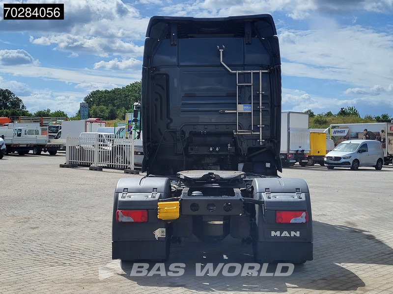 MAN TGX 18.540 4X2 XLX Retarder 2x Tanks - Тягач: фото 3 MAN TGX 18.540 4X2 XLX Retarder 2x Tanks - Тягач: фото 3