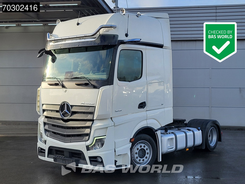 Mercedes-Benz Actros 1845 4X2 GigaSpace Mega Retarder 2x Tanks Standklima Xenon Euro 6 - Тягач: фото 1 Mercedes-Benz Actros 1845 4X2 GigaSpace Mega Retarder 2x Tanks Standklima Xenon Euro 6 - Тягач: фото 1