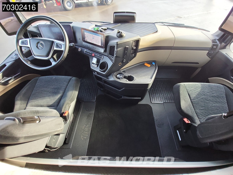 Тягач Mercedes-Benz Actros 1845 4X2 GigaSpace Mega Retarder 2x Tanks Standklima Xenon Euro 6: фото 20