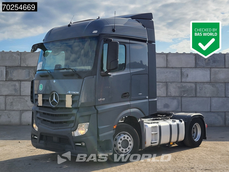 Mercedes-Benz Actros 1845 4X2 StreamSpace 2x Tanks - Тягач: фото 1 Mercedes-Benz Actros 1845 4X2 StreamSpace 2x Tanks - Тягач: фото 1