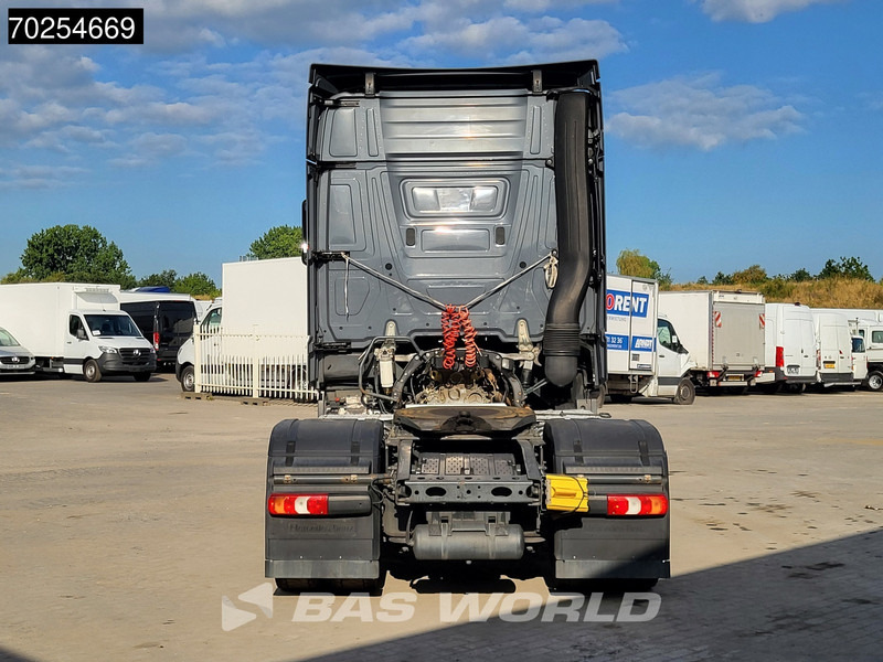 Mercedes-Benz Actros 1845 4X2 StreamSpace 2x Tanks - Тягач: фото 3 Mercedes-Benz Actros 1845 4X2 StreamSpace 2x Tanks - Тягач: фото 3