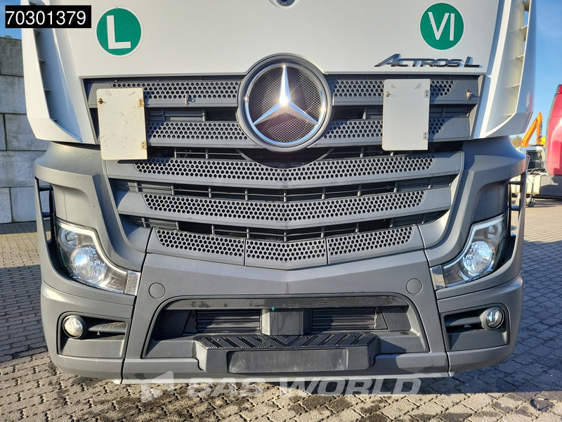 Тягач Mercedes-Benz Actros 1845 Actros 4X2 BigSpace 2x Tanks: фото 11