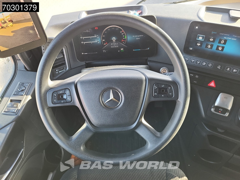 Тягач Mercedes-Benz Actros 1845 Actros 4X2 BigSpace 2x Tanks: фото 19