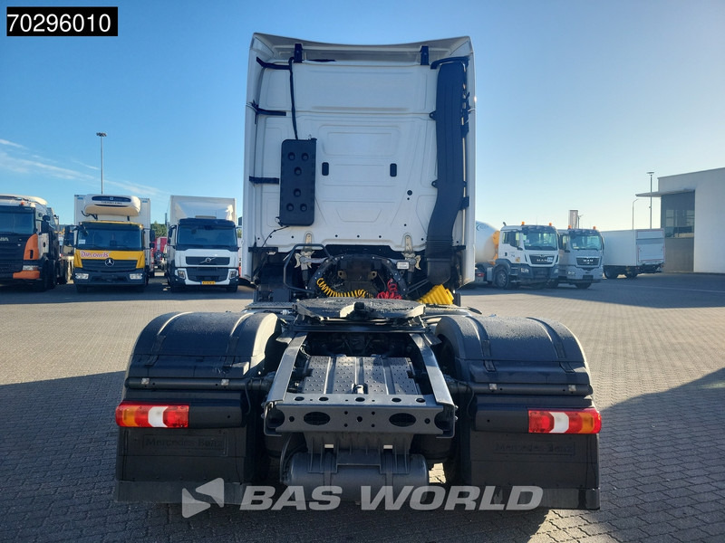 Mercedes-Benz Actros 1845 Actros 4X2 BigSpace 2xTanks Standklima Mirror Cam Euro 6 - Тягач: фото 3 Mercedes-Benz Actros 1845 Actros 4X2 BigSpace 2xTanks Standklima Mirror Cam Euro 6 - Тягач: фото 3
