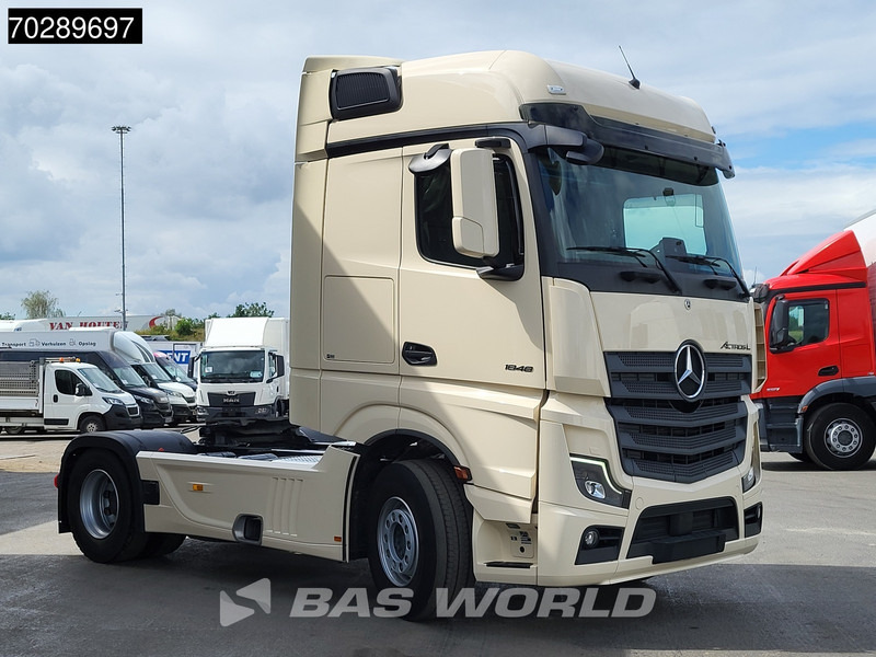 Mercedes-Benz Actros 1848 4X2 BigSpace Retarder Standklima PPC Navi ACC LED - Тягач: фото 3 Mercedes-Benz Actros 1848 4X2 BigSpace Retarder Standklima PPC Navi ACC LED - Тягач: фото 3