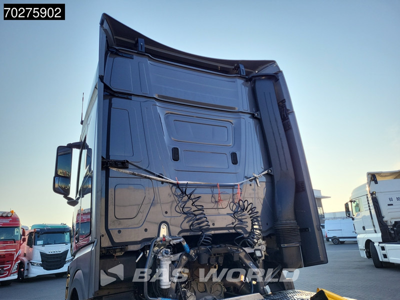 Mercedes-Benz Actros 1851 4X2 BigSpace 2x Tanks - Тягач: фото 3 Mercedes-Benz Actros 1851 4X2 BigSpace 2x Tanks - Тягач: фото 3