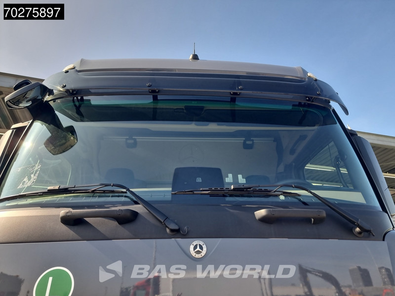 Тягач Mercedes-Benz Actros 1851 4X2 BigSpace 2x Tanks: фото 15 Тягач Mercedes-Benz Actros 1851 4X2 BigSpace 2x Tanks: фото 15