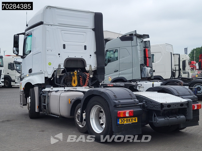 Mercedes-Benz Actros 2343 Actros 6X2 NL-Truck StreamSpace Liftachse Standklima ACC - Тягач: фото 2 Mercedes-Benz Actros 2343 Actros 6X2 NL-Truck StreamSpace Liftachse Standklima ACC - Тягач: фото 2
