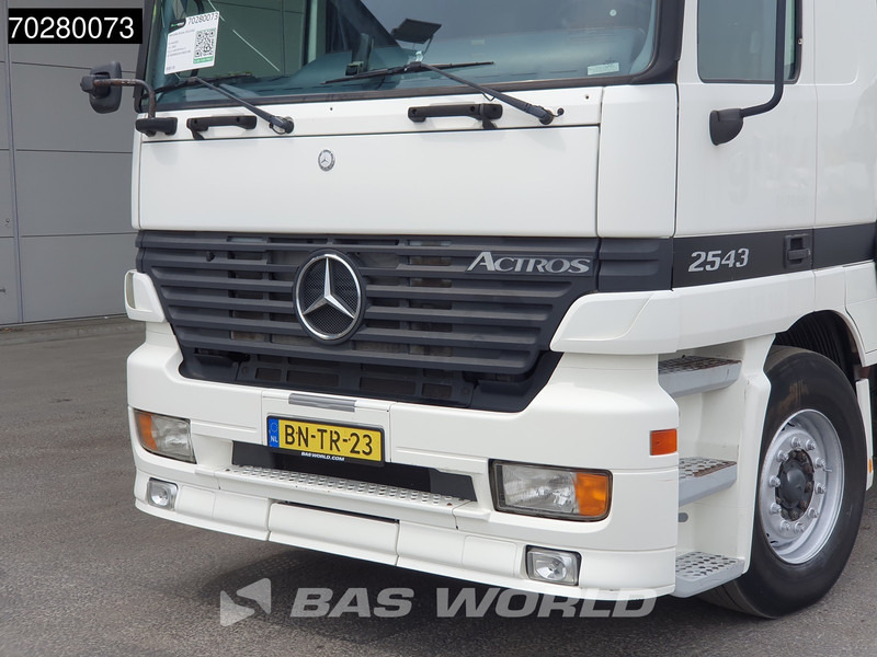Тягач Mercedes-Benz Actros 2543 Actros 6X2 NL-Truck Liftachse 3-Pedals Kran 9x Extensions PM 40 SP 2010 + Winch Euro 3: фото 16
