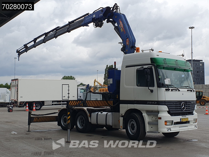 Mercedes-Benz Actros 2543 Actros 6X2 NL-Truck Liftachse 3-Pedals Kran PM 40 SP 2010 Euro 3 - Тягач: фото 3 Mercedes-Benz Actros 2543 Actros 6X2 NL-Truck Liftachse 3-Pedals Kran PM 40 SP 2010 Euro 3 - Тягач: фото 3