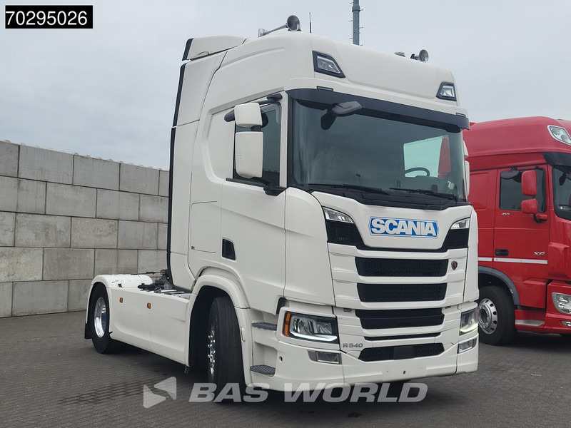 Scania R 540 4X2 Full-Air Retarder 2xTanks Standklima LED Hydraulik ACC Euro 6 - Тягач: фото 3 Scania R 540 4X2 Full-Air Retarder 2xTanks Standklima LED Hydraulik ACC Euro 6 - Тягач: фото 3
