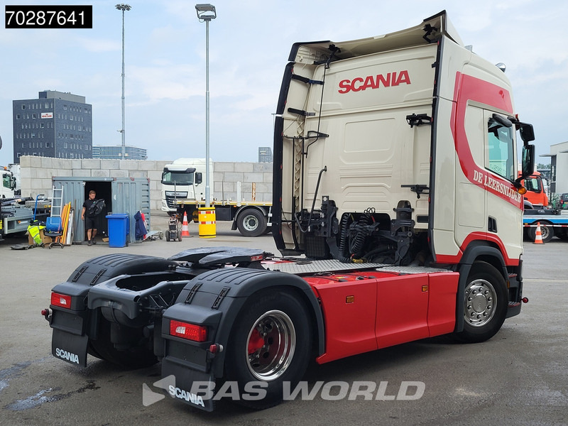 Scania R450 4X2 Retarder 2x Tanks Standklima LED Navi - Тягач: фото 5 Scania R450 4X2 Retarder 2x Tanks Standklima LED Navi - Тягач: фото 5