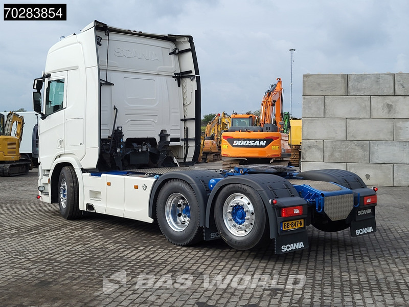 Scania R580 6X2 New-APK! Retarder Liftachse ACC LED Navi Euro 6 - Тягач: фото 2 Scania R580 6X2 New-APK! Retarder Liftachse ACC LED Navi Euro 6 - Тягач: фото 2