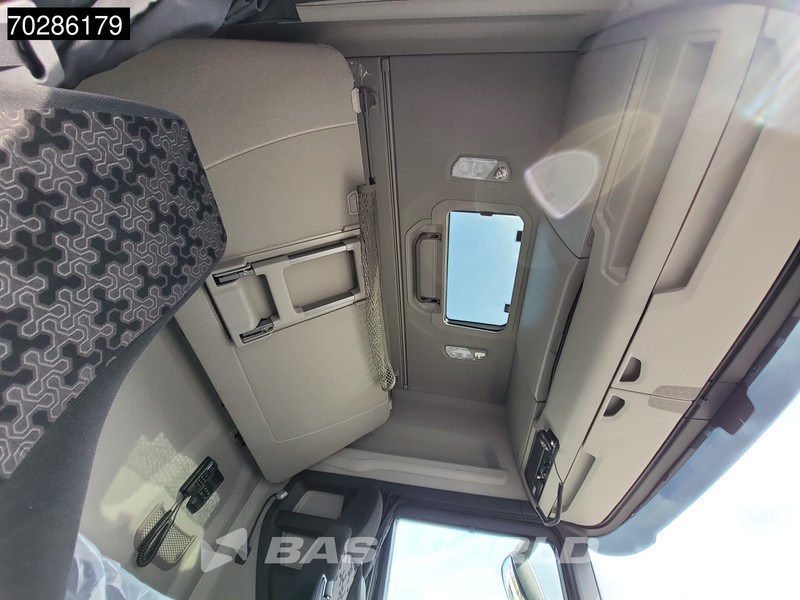 Новый Тягач Scania S500 S 4X2 NEW! Retarder 2x Tanks Standklima ACC: фото 18