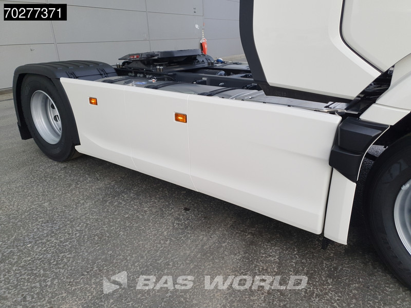 Новый Тягач Scania S560 4X2 NEW! Retarder Full-Air 2xTanks Standklima Navi ACC LED Euro 6: фото 14