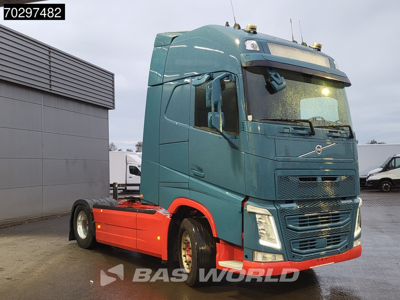 Volvo FH 500 4X2 XL I-ParkCool 2xTanks Euro 6 - Тягач: фото 3 Volvo FH 500 4X2 XL I-ParkCool 2xTanks Euro 6 - Тягач: фото 3