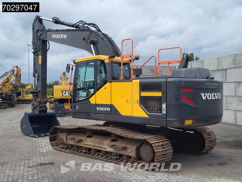 Volvo EC220 E L - Гусеничный экскаватор: фото 2 Volvo EC220 E L - Гусеничный экскаватор: фото 2