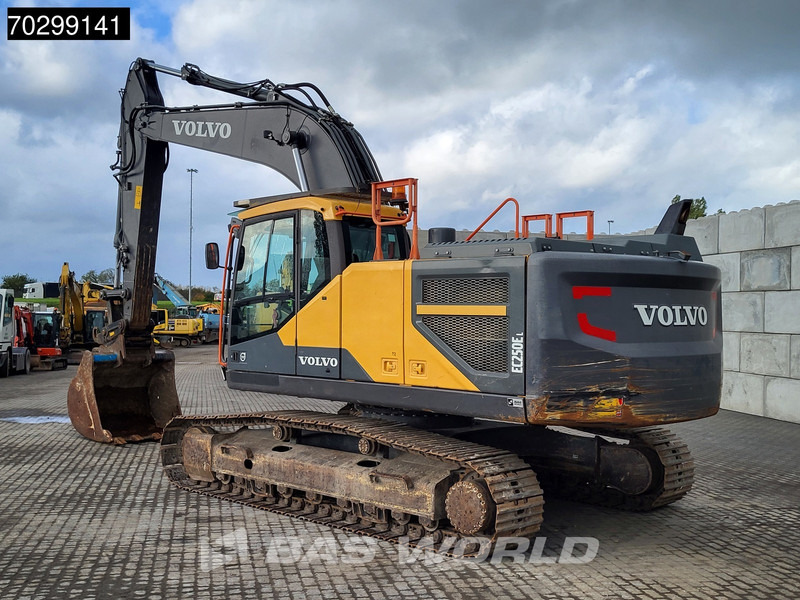 Volvo EC250 E L - Гусеничный экскаватор: фото 2 Volvo EC250 E L - Гусеничный экскаватор: фото 2