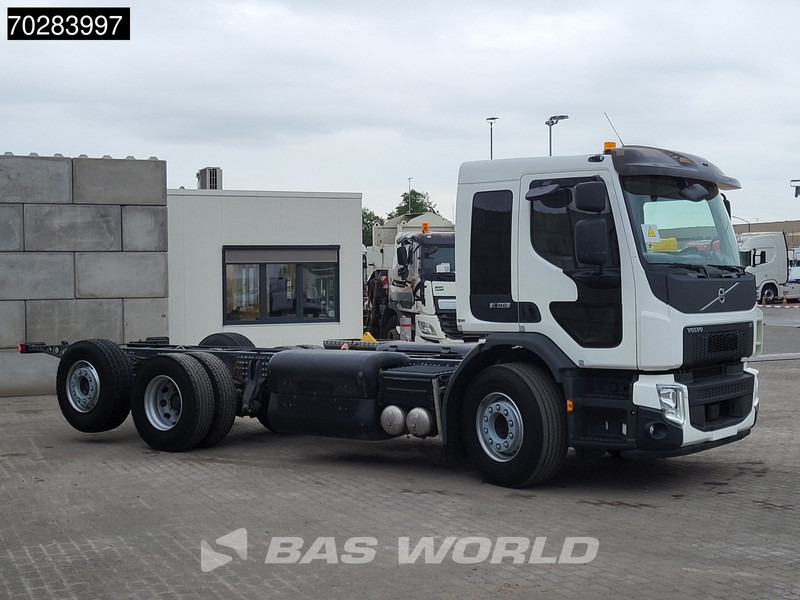 Volvo FE 320 FE 6X2 Retarder 2xTanks CNG Euro 6 - Грузовик-шасси: фото 3 Volvo FE 320 FE 6X2 Retarder 2xTanks CNG Euro 6 - Грузовик-шасси: фото 3