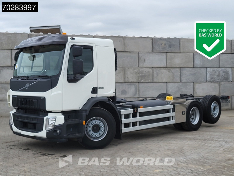 Volvo FE 320 FE 6X2 Retarder 2xTanks CNG Euro 6 - Грузовик-шасси: фото 1 Volvo FE 320 FE 6X2 Retarder 2xTanks CNG Euro 6 - Грузовик-шасси: фото 1