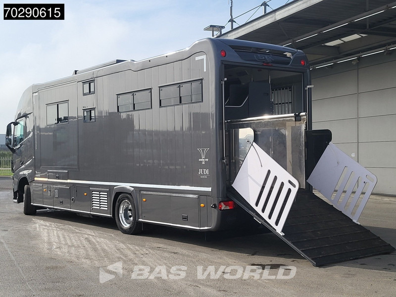 Volvo FH 420 FH 4X2 NL-Truck STX Horse truck + Living 4 Horses Navi ACC Euro 6 - Коневоз: фото 2 Volvo FH 420 FH 4X2 NL-Truck STX Horse truck + Living 4 Horses Navi ACC Euro 6 - Коневоз: фото 2