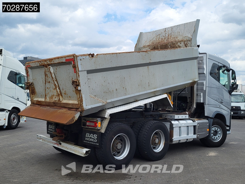 Volvo FH16 650 FH16 6X4 12m3 tipper Big-Axle Automatic Xenon Euro 6 - Самосвал: фото 5 Volvo FH16 650 FH16 6X4 12m3 tipper Big-Axle Automatic Xenon Euro 6 - Самосвал: фото 5