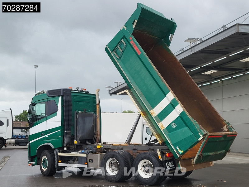 Volvo FH16 650 FH16 6X4 12m3 tipper Big-Axle Retarder Dynamic steering Automatic - Самосвал: фото 2 Volvo FH16 650 FH16 6X4 12m3 tipper Big-Axle Retarder Dynamic steering Automatic - Самосвал: фото 2