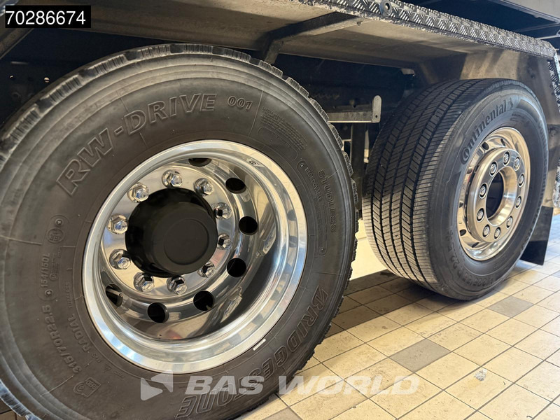 Грузовик бортовой/ Платформа, Автоманипулятор Volvo FH16 650 FH16 8X2 HMF 7020K-RCS Crane + Fly-Jib Lift+Steering-Axle Navi LED ACC Euro 6: фото 17