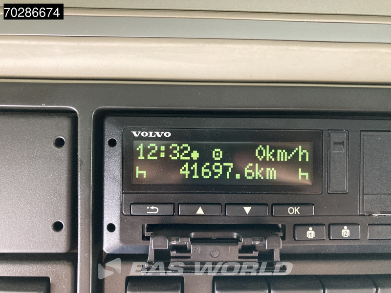 Грузовик бортовой/ Платформа, Автоманипулятор Volvo FH16 650 FH16 8X2 HMF 7020K-RCS Crane + Fly-Jib Lift+Steering-Axle Navi LED ACC Euro 6: фото 20