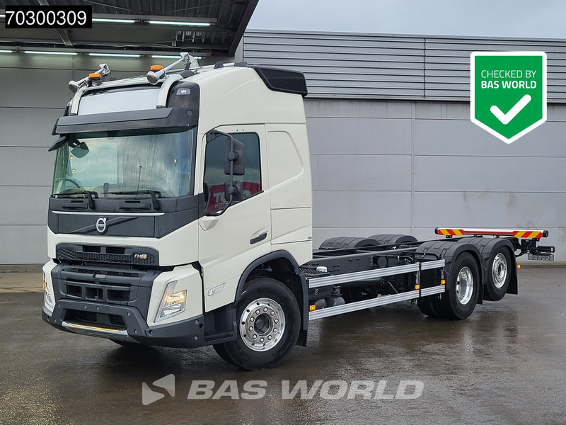Volvo FMX 540 FMX 6X2 NEW chassis! Lift+steering Axle Engine PTO Full air suspension - Грузовик-шасси: фото 1 Volvo FMX 540 FMX 6X2 NEW chassis! Lift+steering Axle Engine PTO Full air suspension - Грузовик-шасси: фото 1