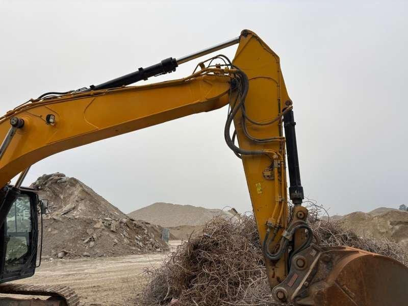 Гусеничный экскаватор Caterpillar 329ELN: фото 9