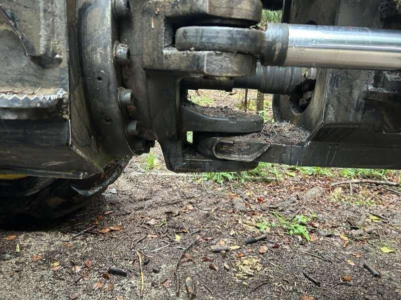 Форвардер John Deere 1110G: фото 18