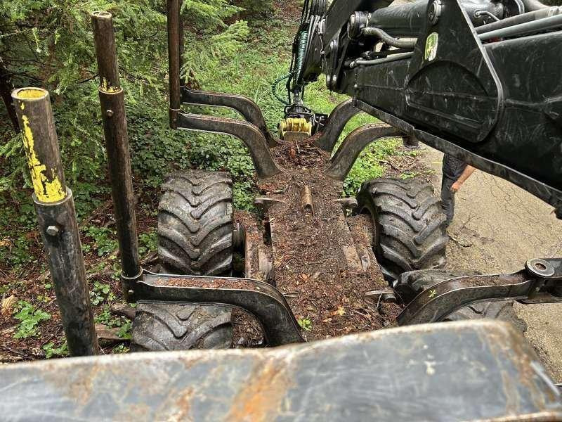 Форвардер John Deere 1110G: фото 26