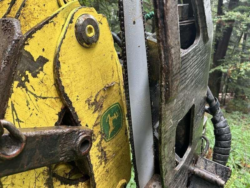 Форвардер John Deere 1110G: фото 20