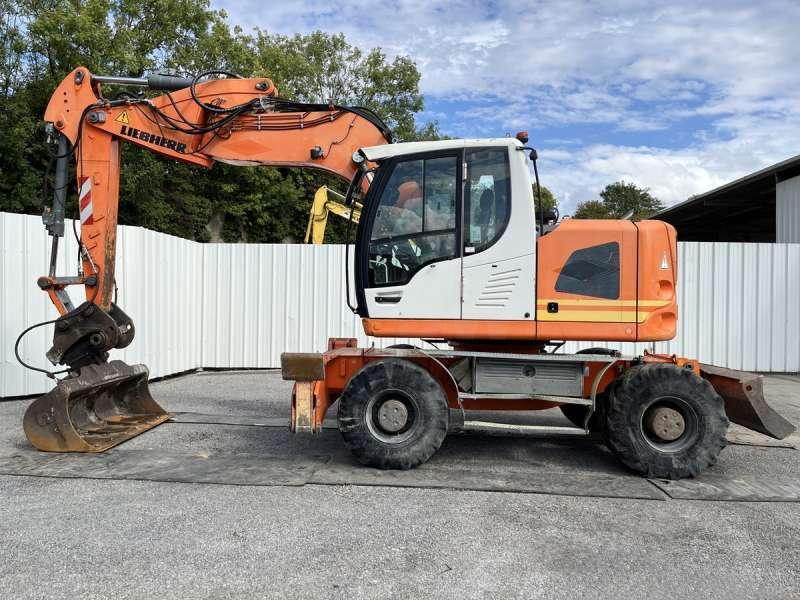 Liebherr A918 COMPACT - Колёсный экскаватор: фото 3 Liebherr A918 COMPACT - Колёсный экскаватор: фото 3