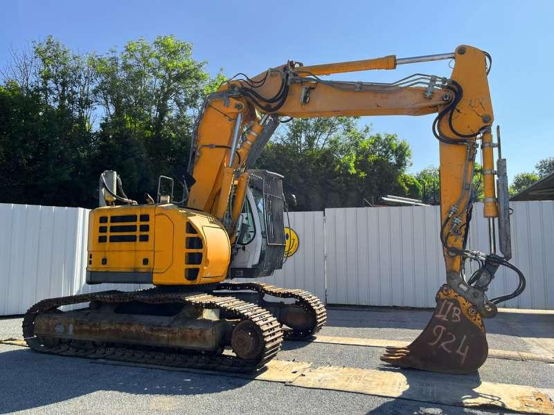Liebherr R924 Compact Litronic - Гусеничный экскаватор: фото 1 Liebherr R924 Compact Litronic - Гусеничный экскаватор: фото 1